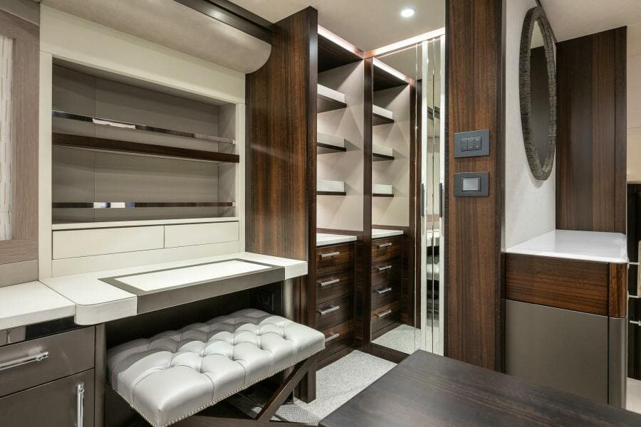 2022 Sunseeker 