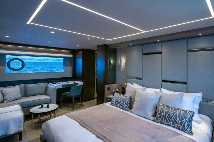 2022 Sunseeker 