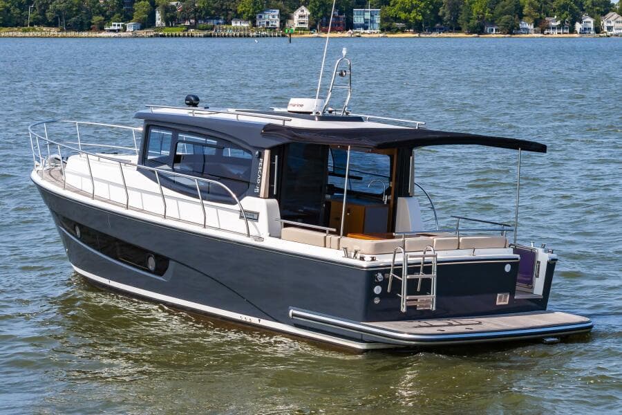 2023 El Pescador 35