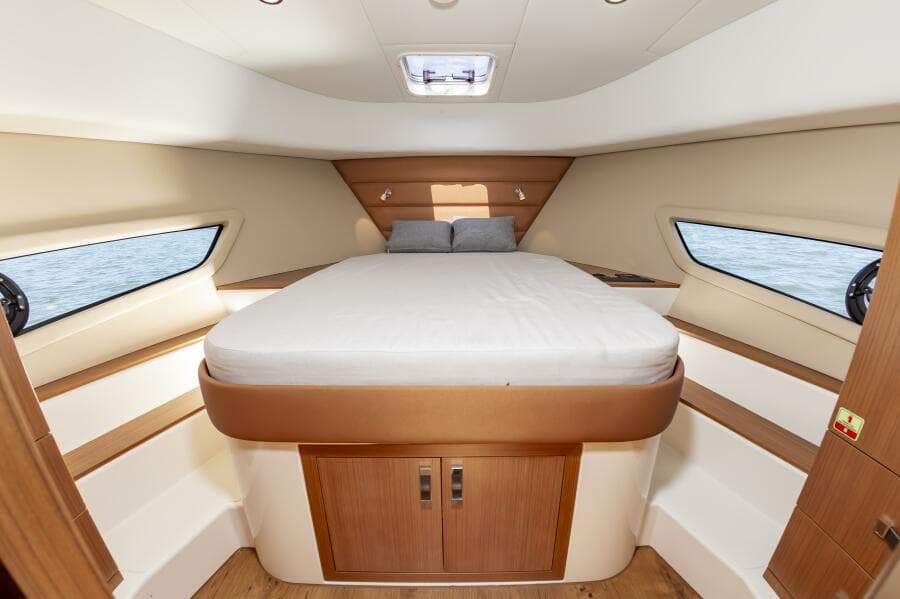 2023 El Pescador 35