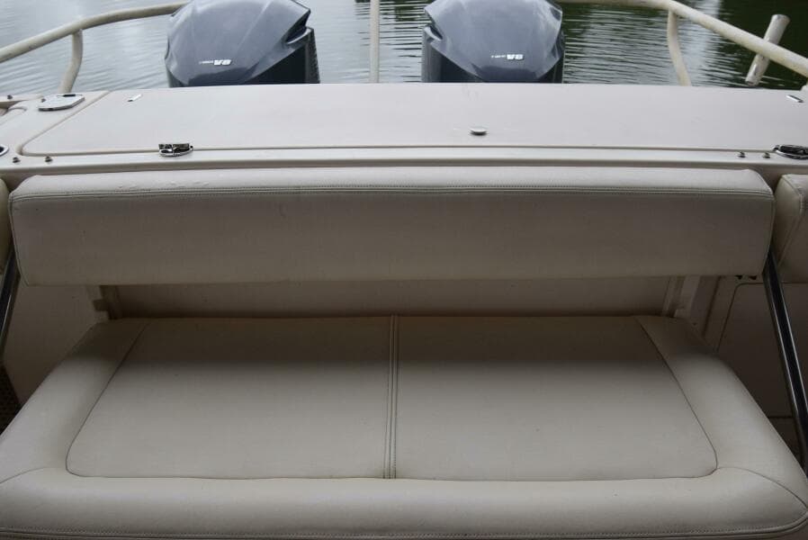 2016 Grady-White Express 330