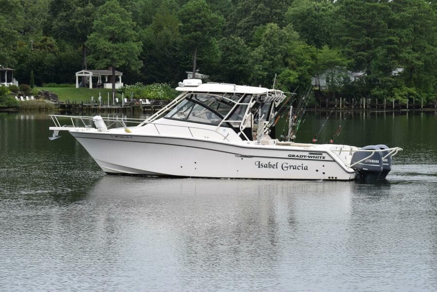2016 Grady-White Express 330