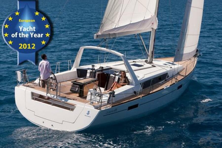 2017 Beneteau Oceanis 45 - Award Winning