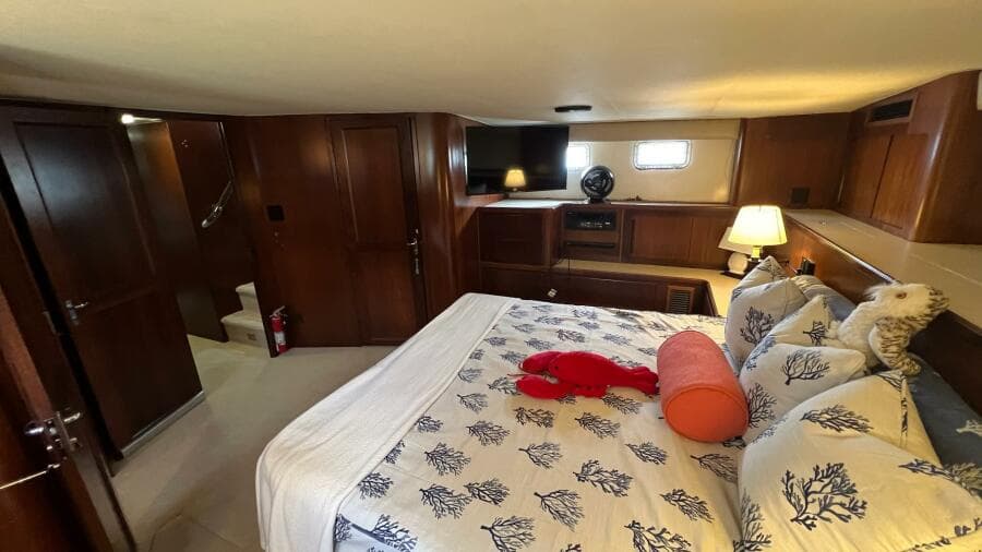 1987 Hatteras Motoryacht