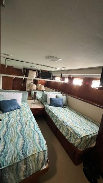 1987 Hatteras Motoryacht
