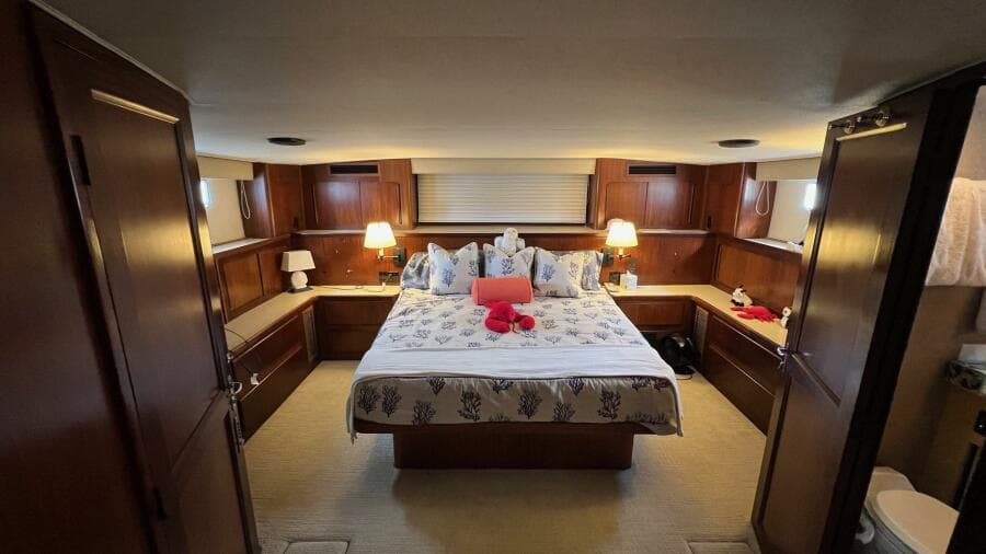1987 Hatteras Motoryacht