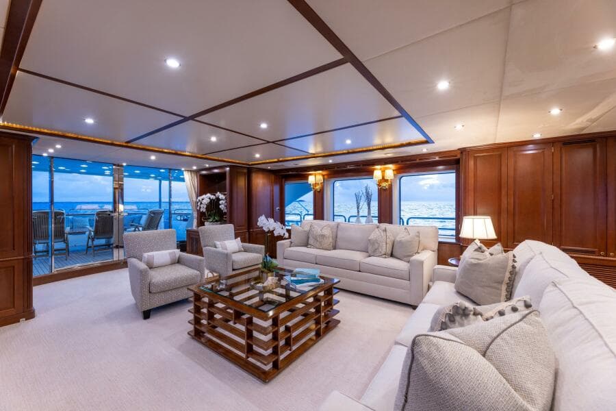Main Deck Salon
