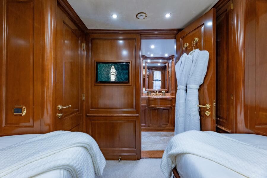 Lower Deck Starboard Twin