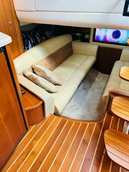 2007 Tiara Yachts 3900 Sovran