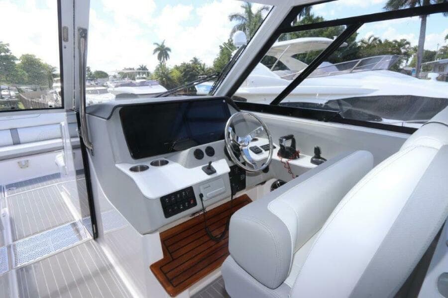 2022 Regal LX36
