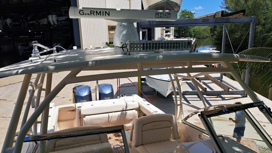 2018 Grady-White Freedom 285