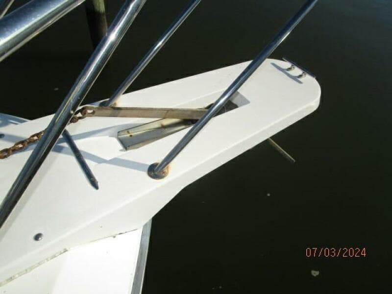 33' Wellcraft pulpit