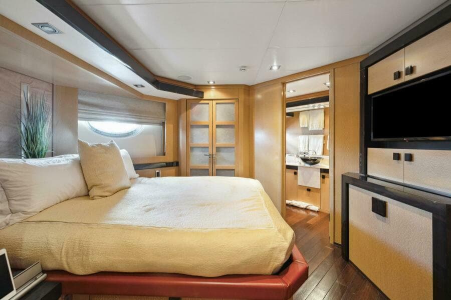 2008 Palmer Johnson 124 Sports Cruiser