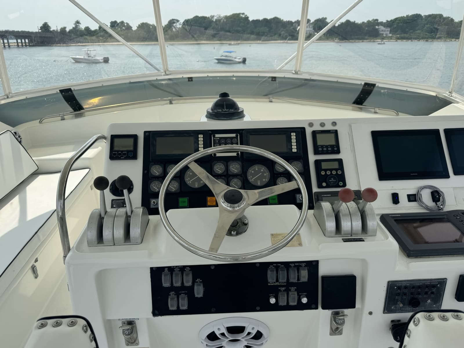 1994 Hatteras 54 Yacht