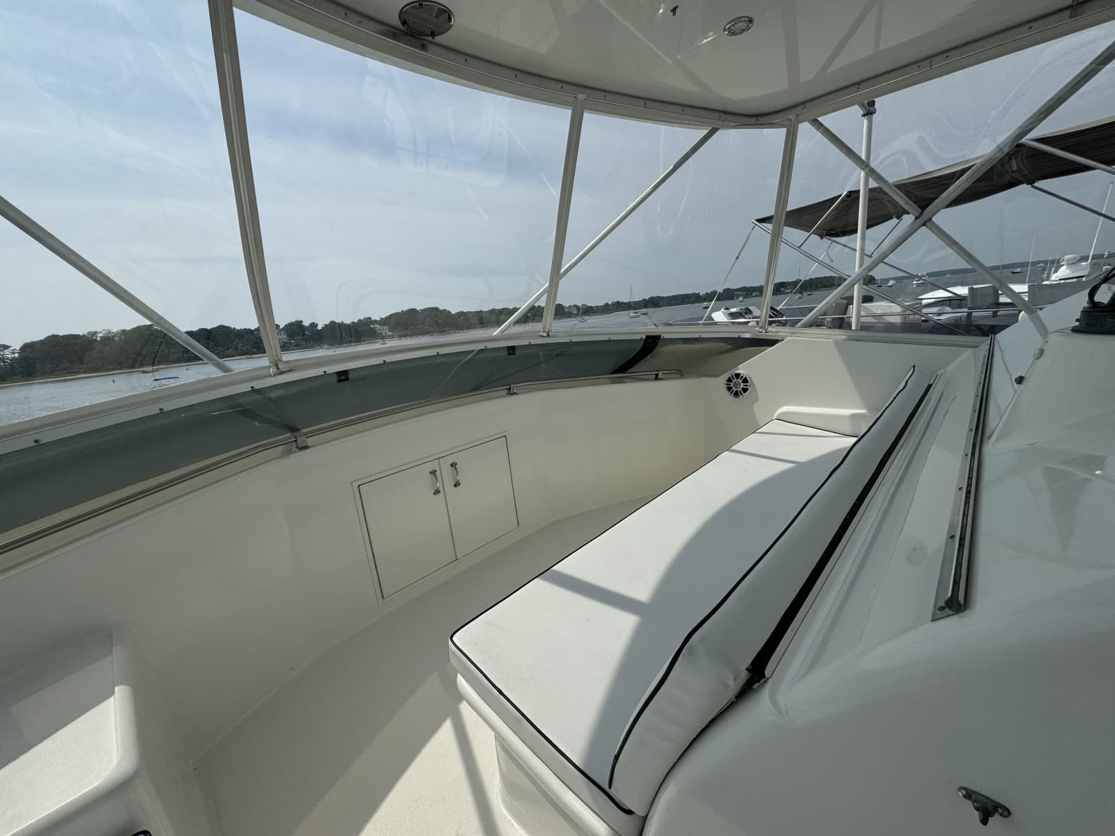 1994 Hatteras 54 Yacht