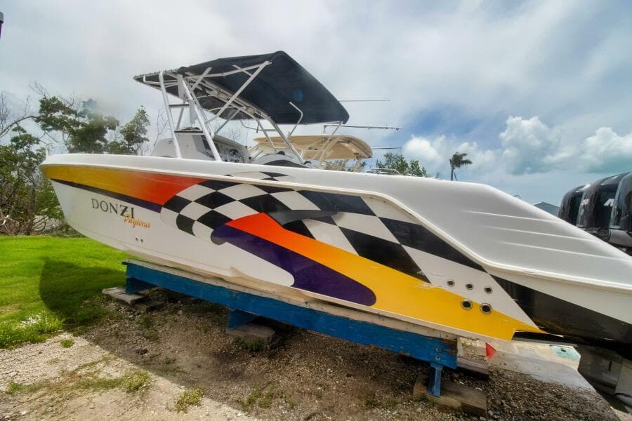 2005 Donzi 35 ZF Open