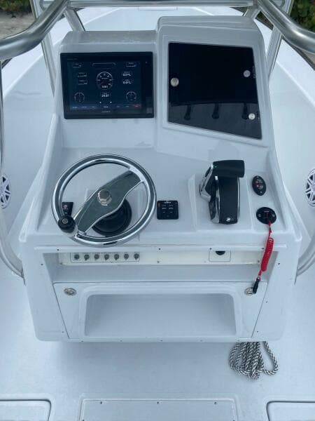 1988 Intrepid 24