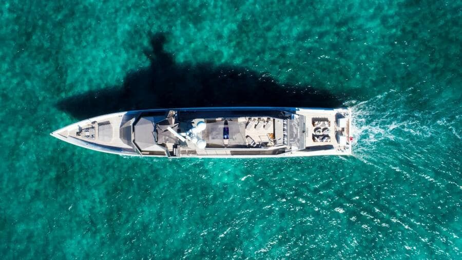 2004 Oceanfast 
