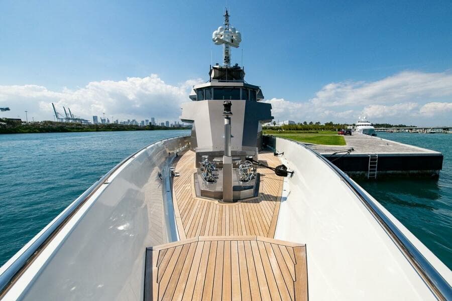 2004 Oceanfast 