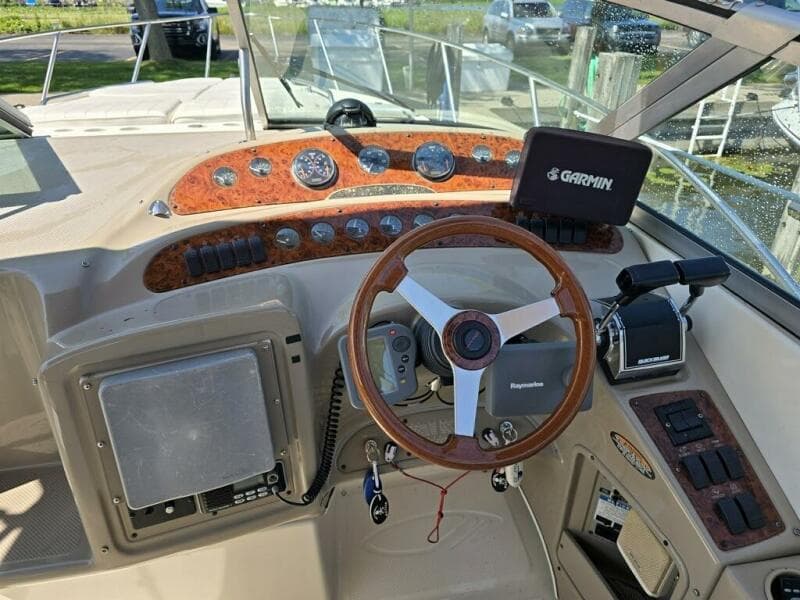 1999 Maxum 3000 SCR