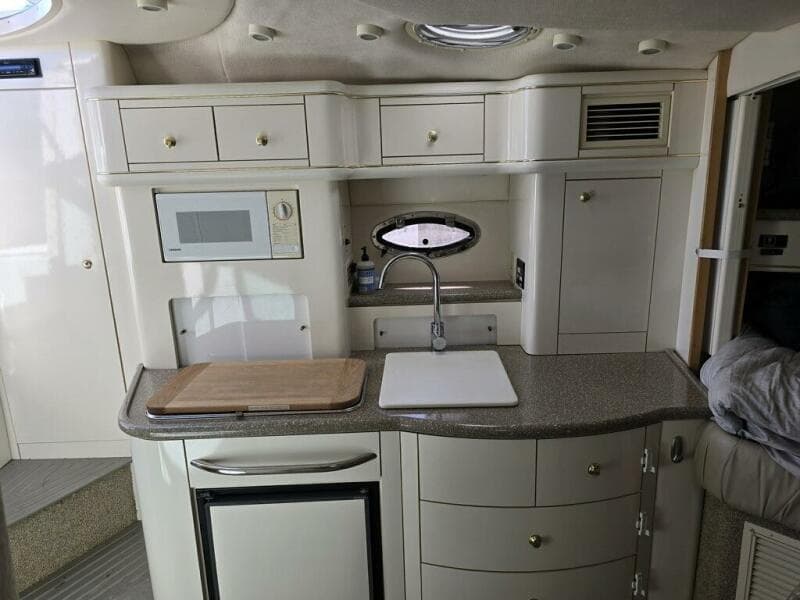 1999 Maxum 3000 SCR