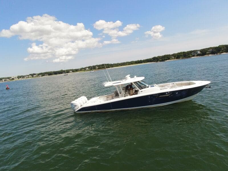 2021 Pursuit 428 Sport