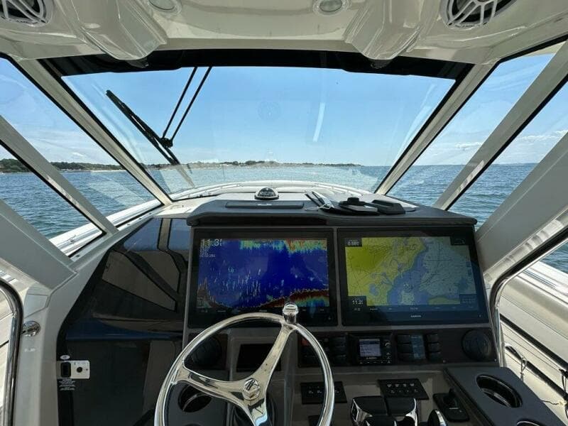 2021 Pursuit 428 Sport