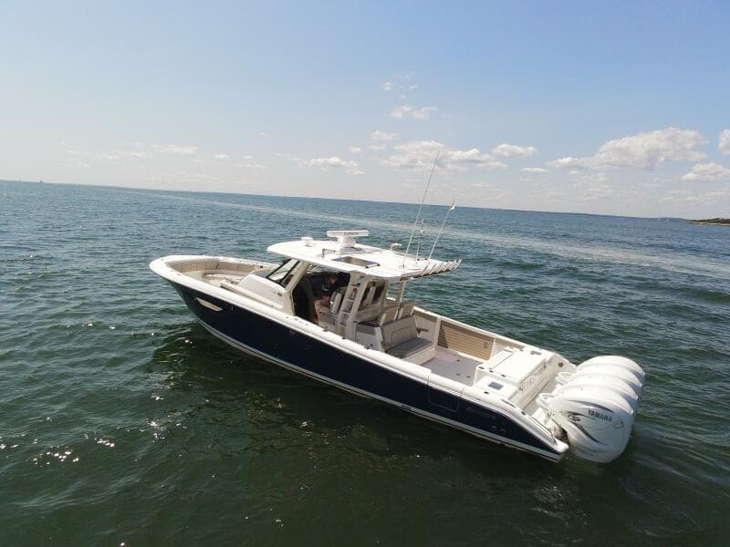 2021 Pursuit 428 Sport