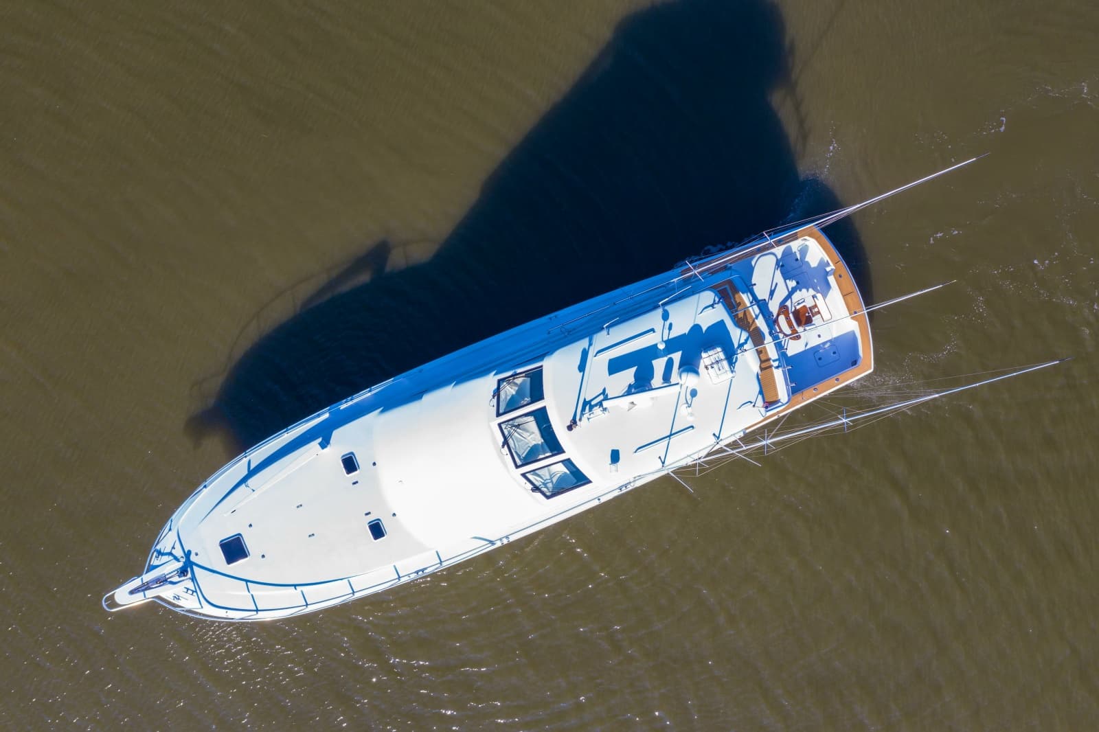 2003 Hatteras 