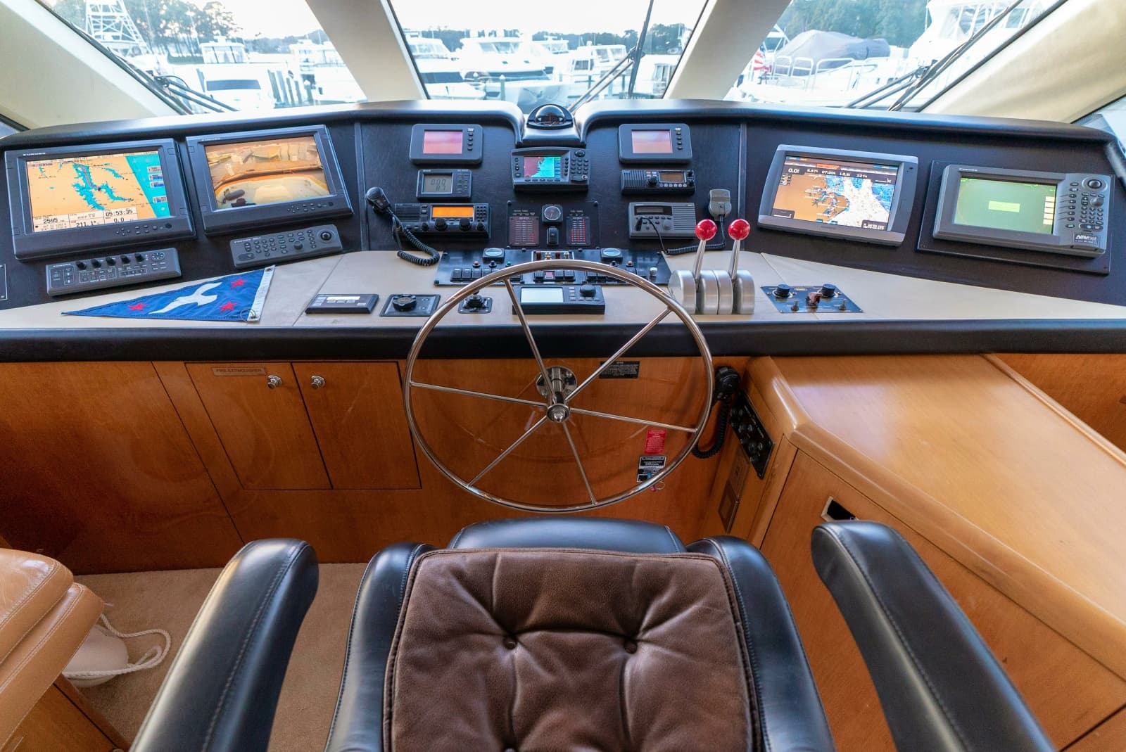 2003 Hatteras 