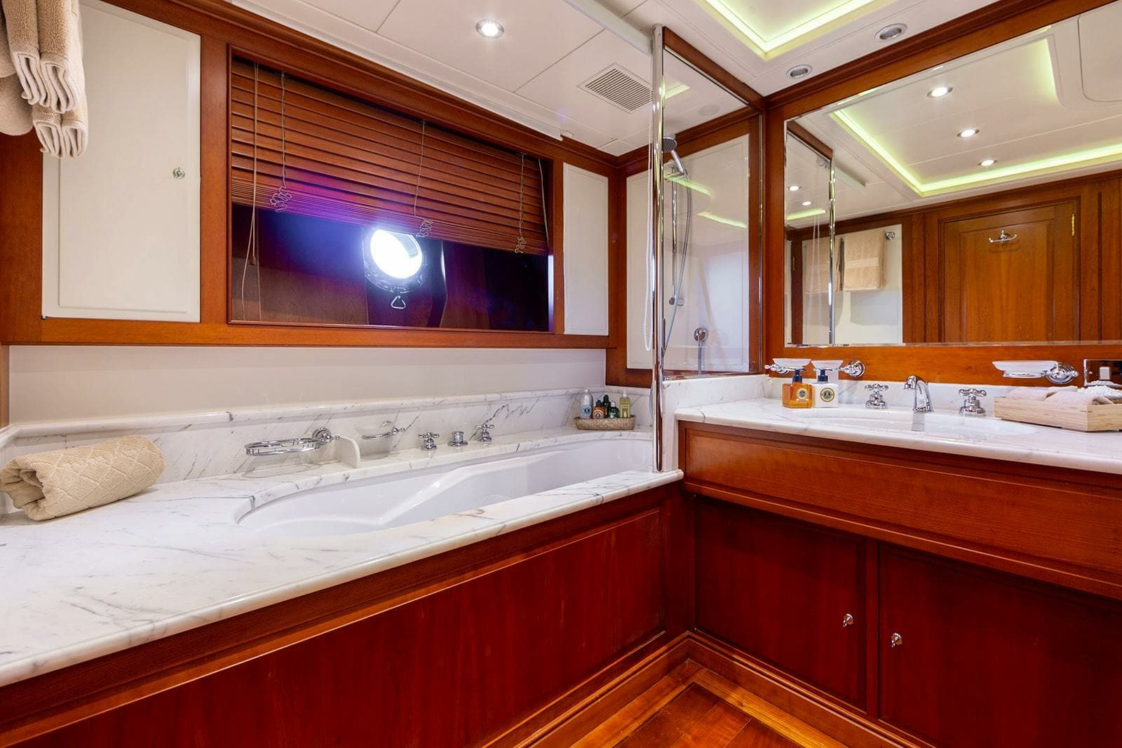 1996 Perini Navi Custom