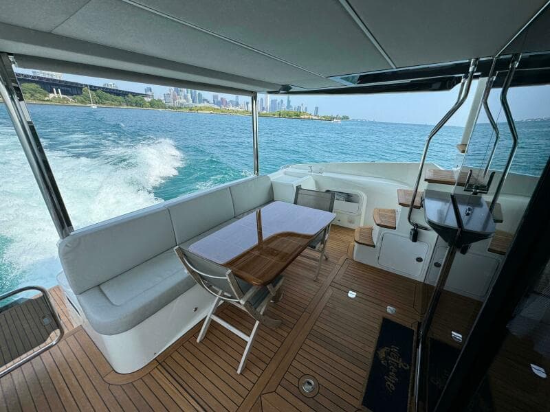2023 Absolute 52 Navetta
