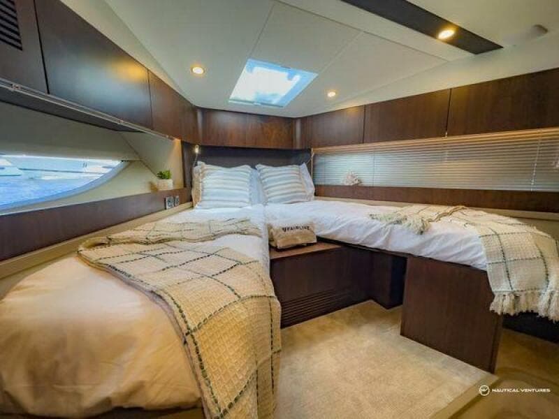 2023 Fairline 