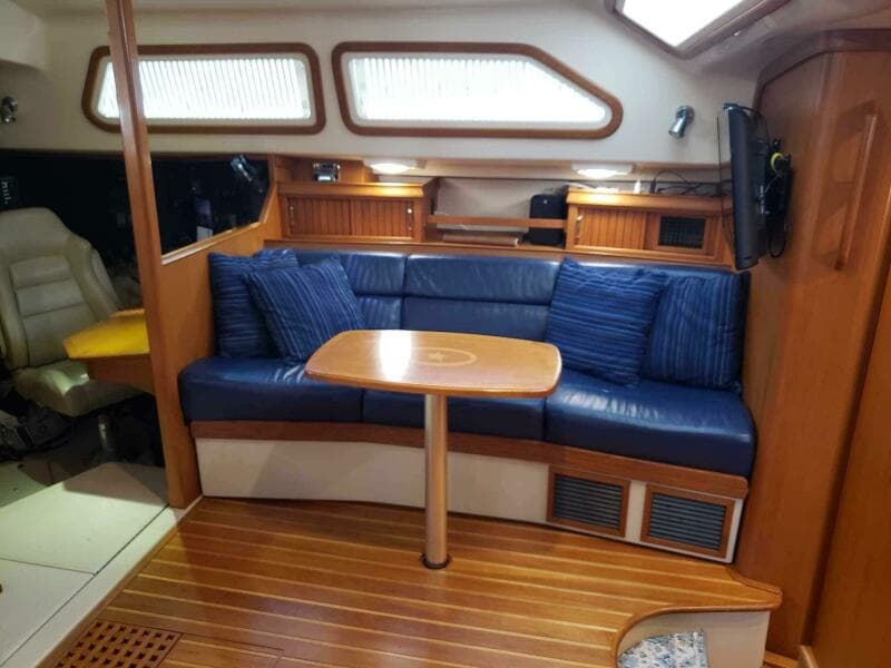 2005 Island Packet 485