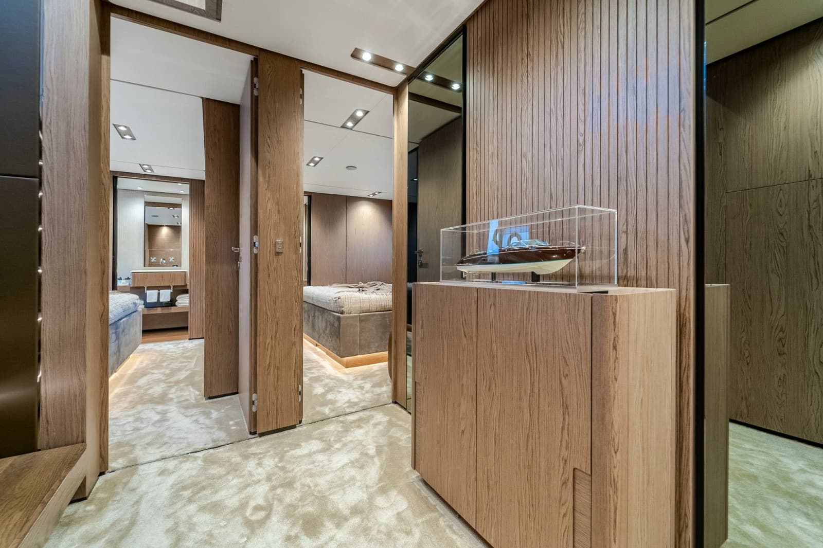 2023 Ferretti Yachts Ferretti 1000