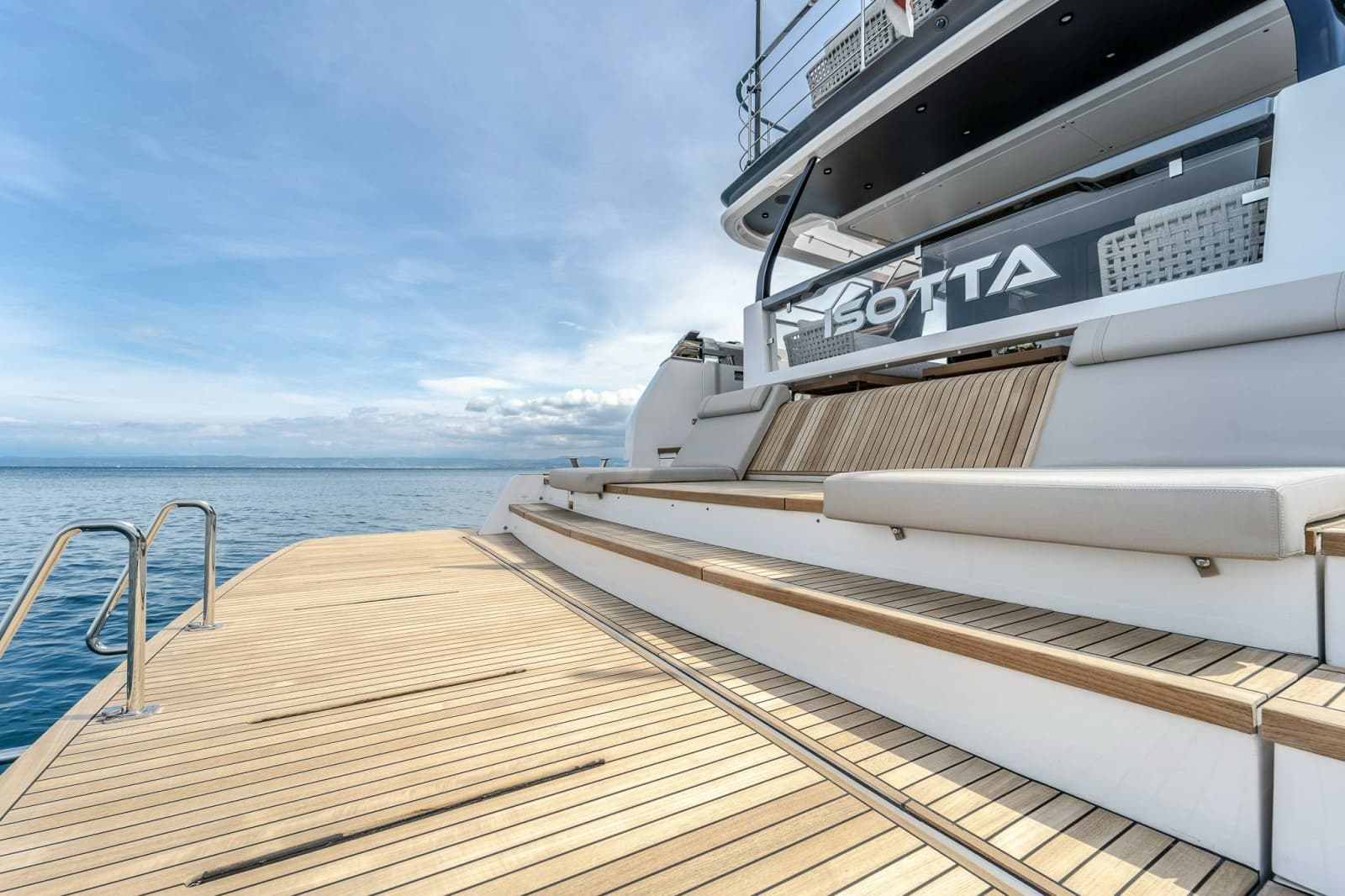 2023 Ferretti Yachts Ferretti 1000