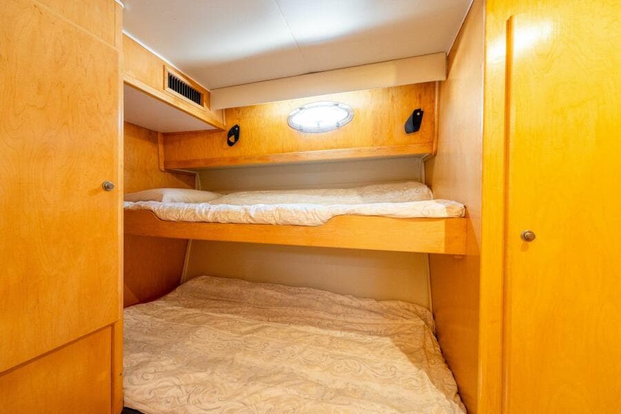 1997 Navigator Sundance 5600