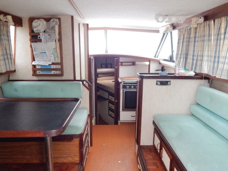 1983 Carver Mariner 2897