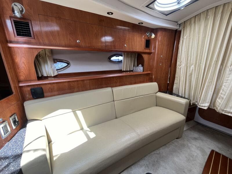 2008 Four Winns V338