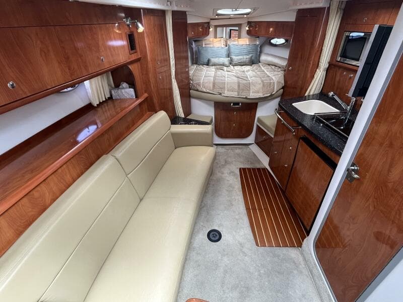 2008 Four Winns V338