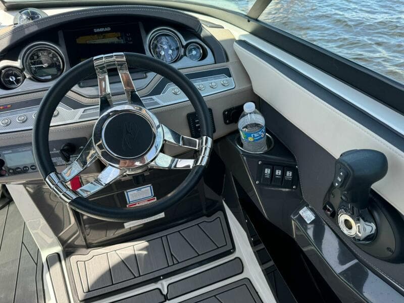 2022 Monterey 278 SS