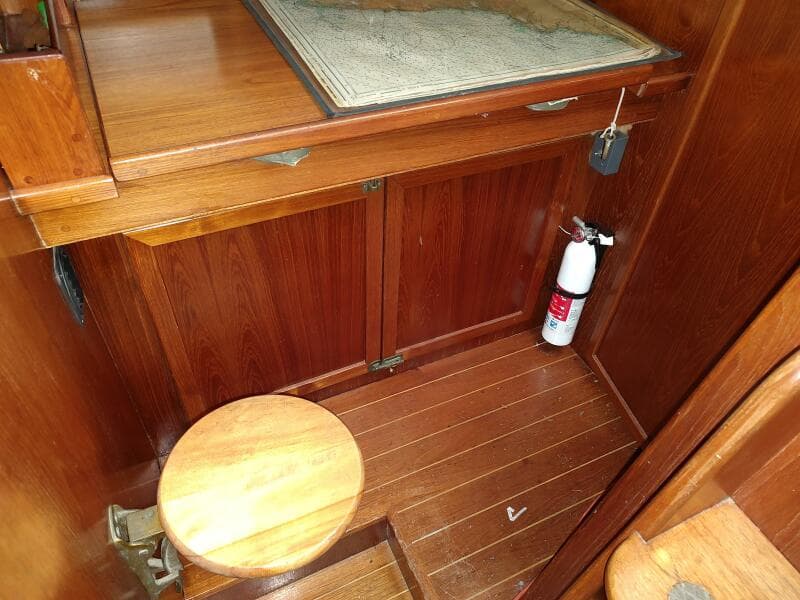 Nav Seat