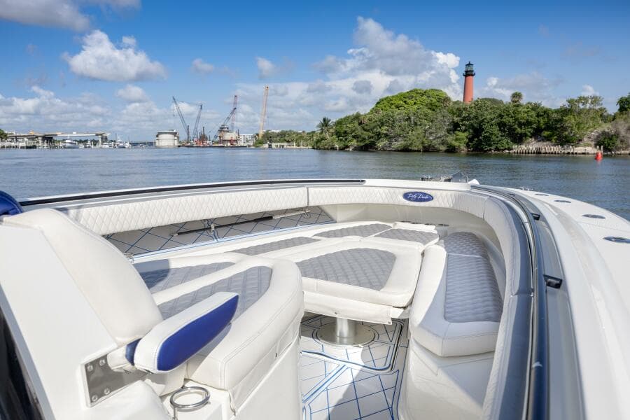 2014 Hydra-Sports 42 Custom Siesta