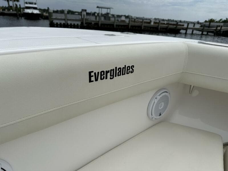 2017 Everglades 