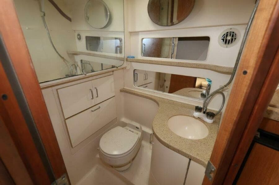 2007 Luhrs 32 Open