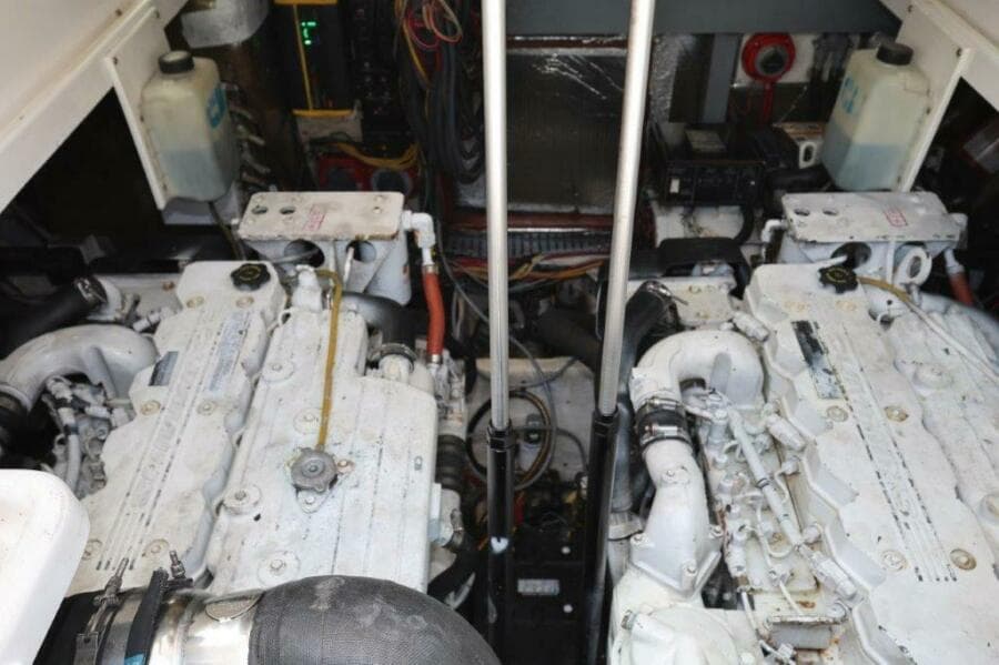 2007 Luhrs 32 Open