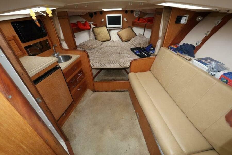 2007 Luhrs 32 Open
