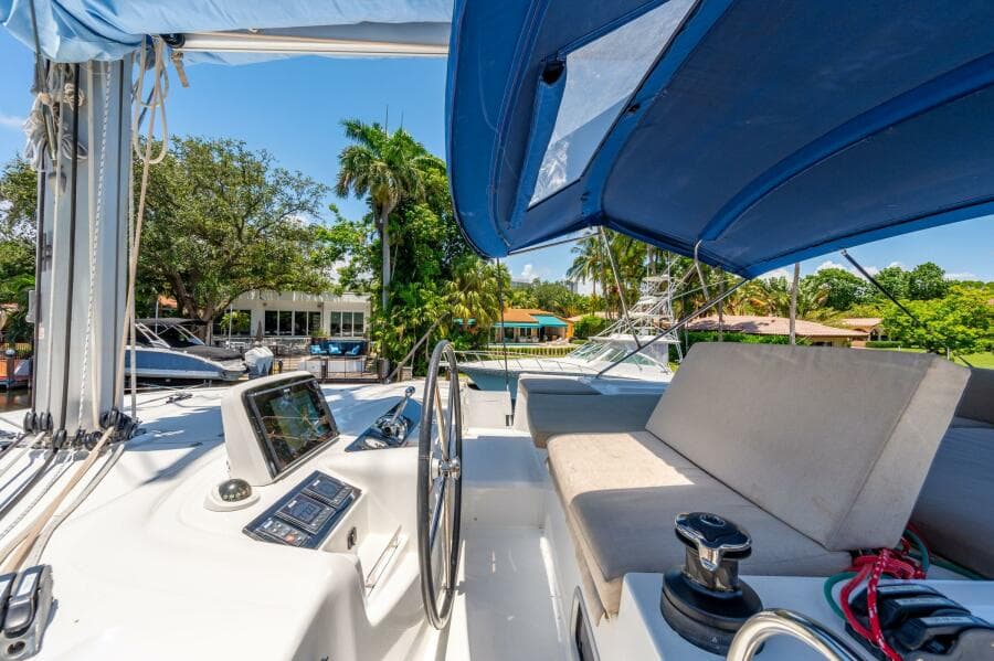 2021-lagoon-46-sail-9432408-20240729112913441-1_XLARGE.jpg