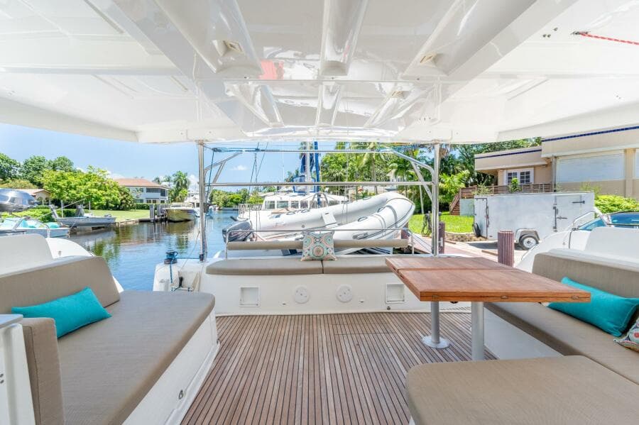 2021-lagoon-46-sail-9432408-20240729112848718-1_XLARGE.jpg