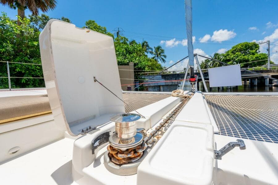 2021-lagoon-46-sail-9432408-20240729113126463-1_XLARGE.jpg